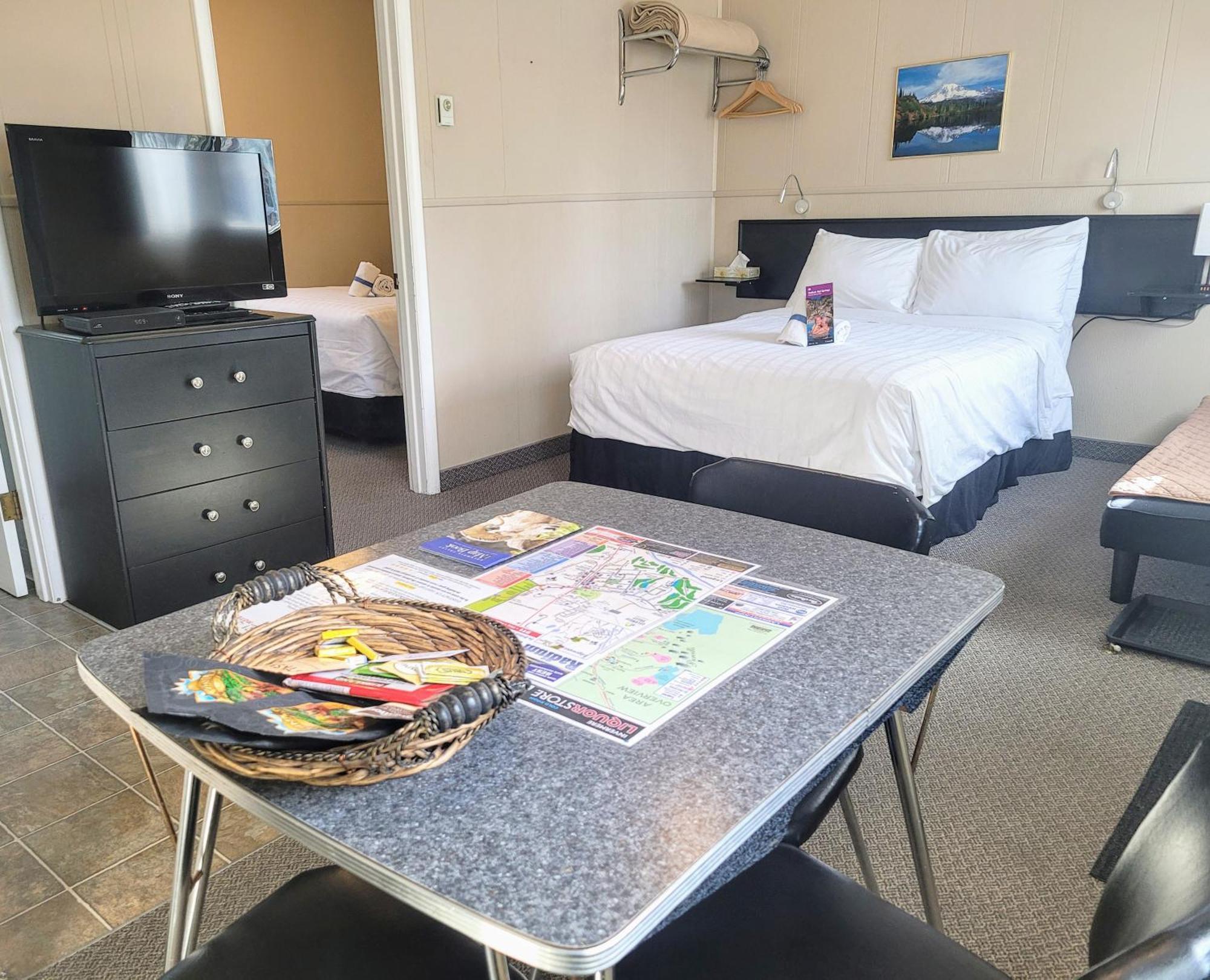 Lido Motel Radium Hot Springs Luaran gambar